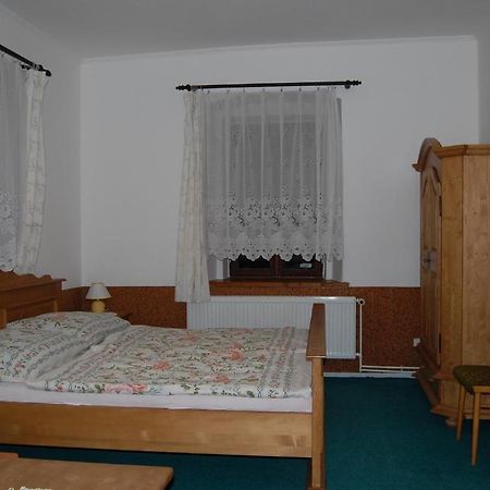 Penzion Selsky Dvur Raspenava Quarto foto